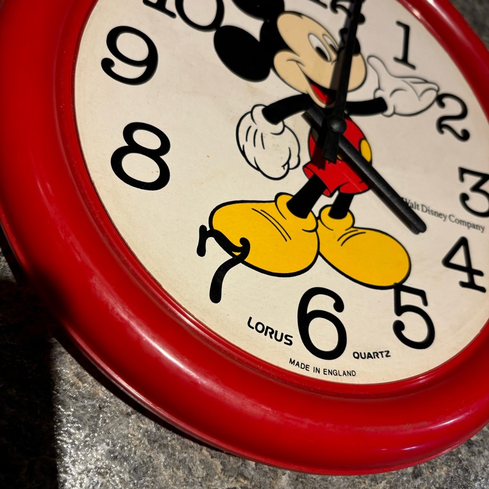 Vintage Disney Mickey Mouse Lorus Quartz 1987 Reversible Face Plate Wall Clock - Picture 5 of 14